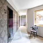 Hotel Boutiquehotel Edelweiss 4*