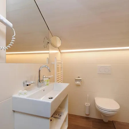 Boutiquehotel Edelweiss Schoppernau