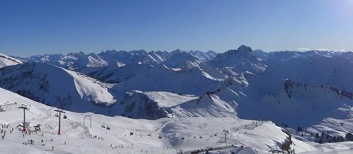 Boutiquehotel Edelweiss 4*